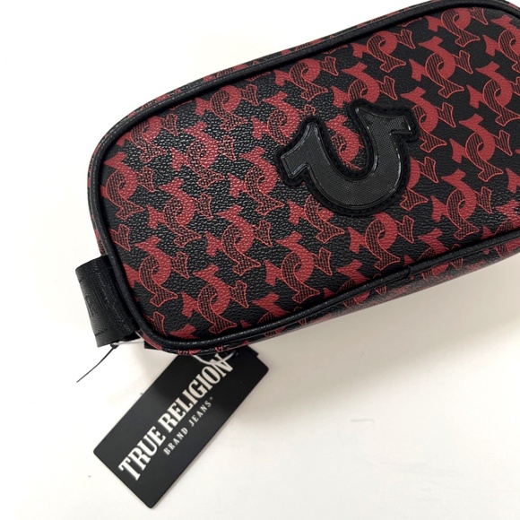 NWT TRUE RELIGION Loaf Toiletry Travel Bag Red Black Horseshoe Logo 9"x5" Bottle - Picture 1 of 9